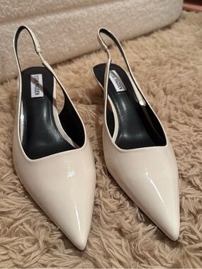 White Steve Madden Pointed Toe Slingbacks size 11